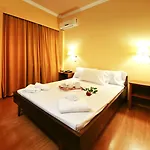 Hotel Grand 3*