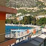 Grand Hotel