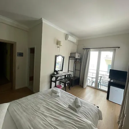 Hotel Grand 3*