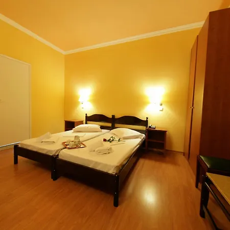 Grand Hotel Loutraki (Corinthia)