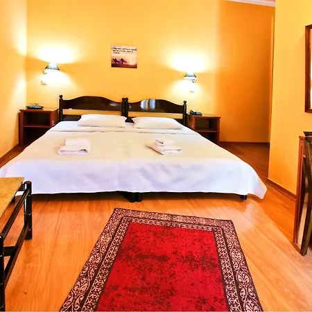 Hotel Grand Loutraki (Corinthia)