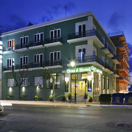 Grand Hotel 3*