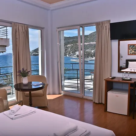 Grand Hotel