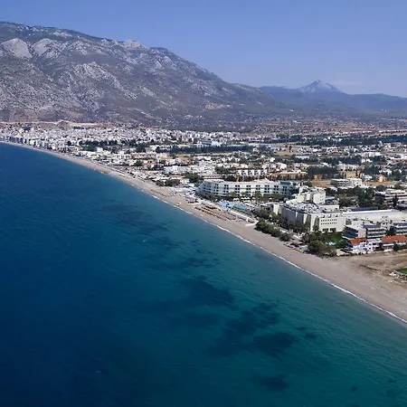 Grand Hotel Loutráki