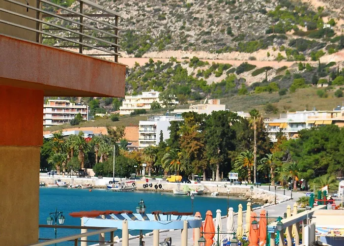 Grand 3* Lutráki