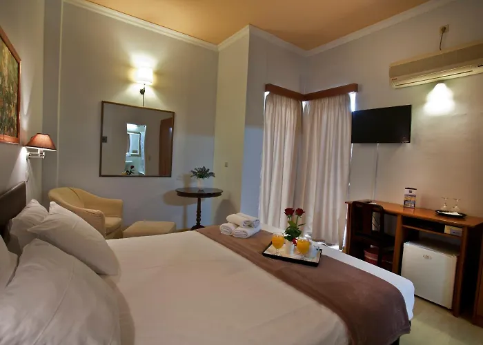 Grand Лоутраки