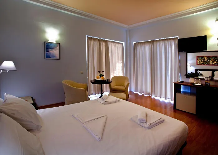 Grand Лоутраки